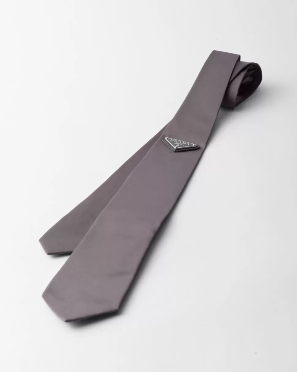 Prada Corbata En Gabardina De Re-nylon^Hombre COLECCIÓN MASCULINA | CORBATAS Y PAJARITAS